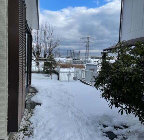 Pensionat 高島市一棟貸切 Biwa Lake琵琶湖 徒歩10分 大人数でご利用だとお得連泊がお得bbq麻雀可能自転車無料利用可