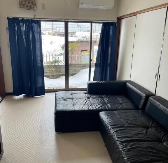 Pensionat 高島市一棟貸切 Biwa Lake琵琶湖 徒歩10分 大人数でご利用だとお得連泊がお得bbq麻雀可能自転車無料利用可