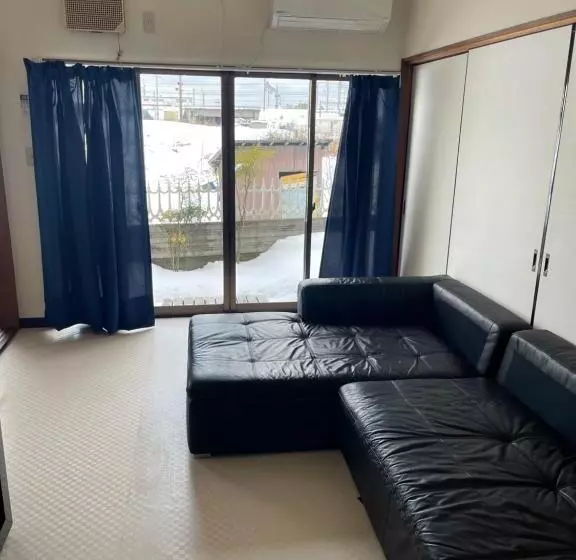 Majatalo 高島市一棟貸切 Biwa Lake琵琶湖 徒歩10分 大人数でご利用だとお得連泊がお得bbq麻雀可能自転車無料利用可