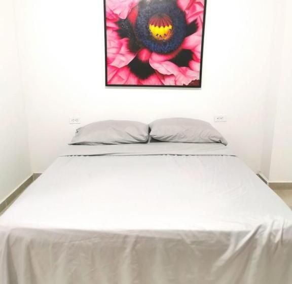 پانسیون Hostal Donde Marle