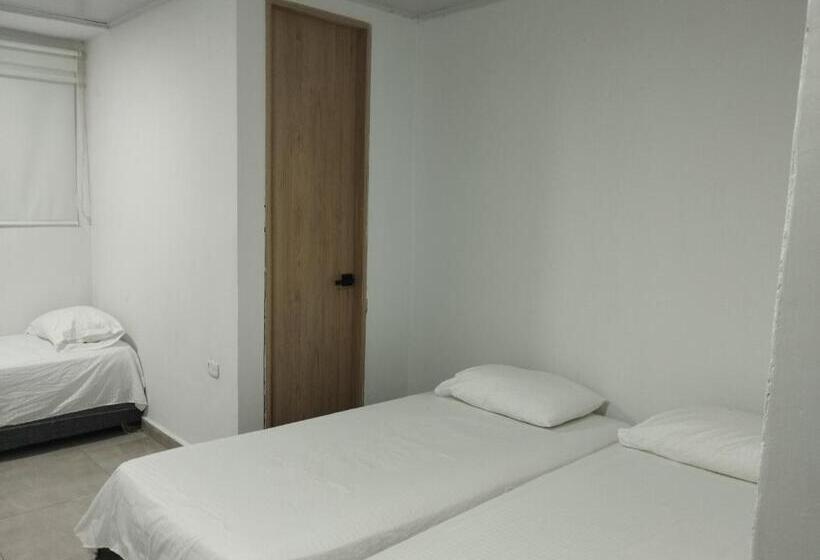 پانسیون Hostal Donde Marle