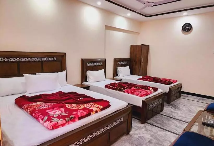 Majatalo New Palace Guest House