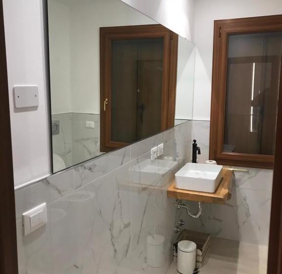 פנסיון Villa Mirella