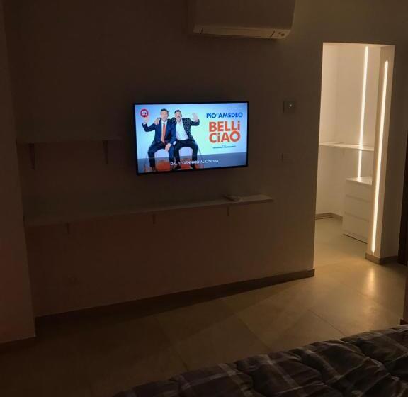 פנסיון Villa Mirella