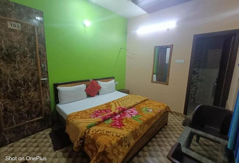 Rudraksha Hotel & Restaurant By Wb Inn