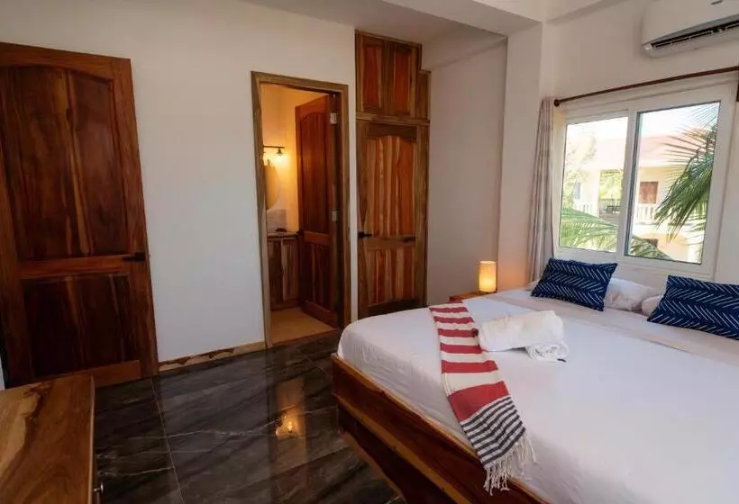 Sandy Feet Beach Resort