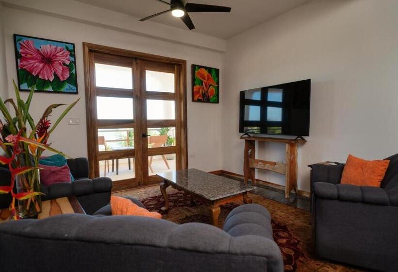 Sandy Feet Beach Resort