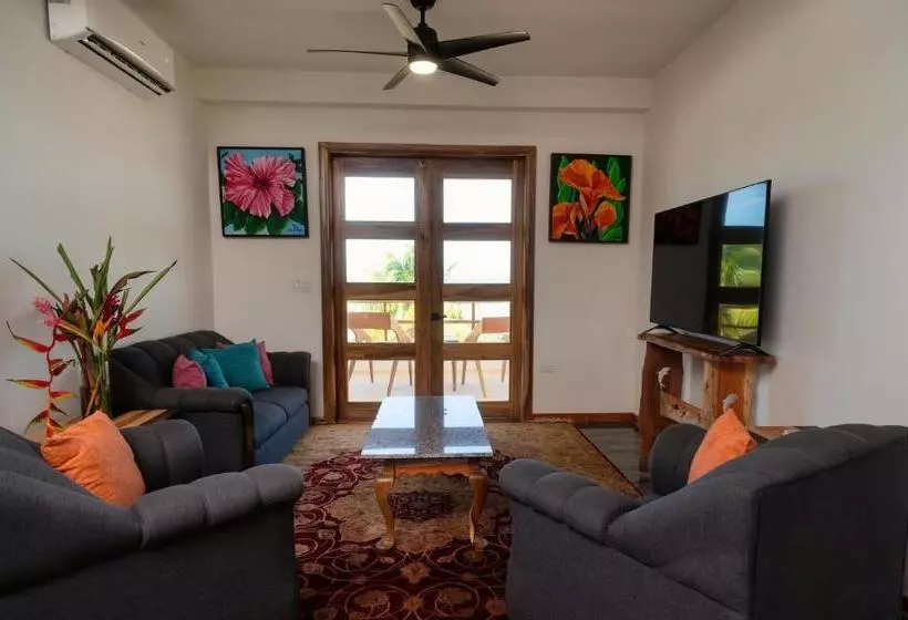 Sandy Feet Beach Resort