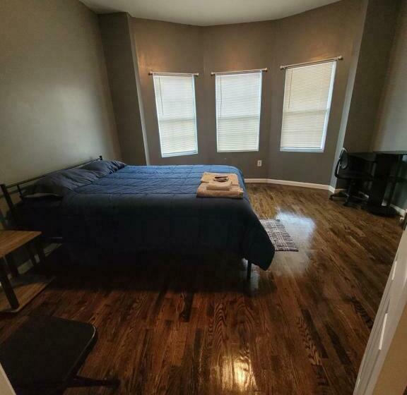 هاستل Willoughby Stay