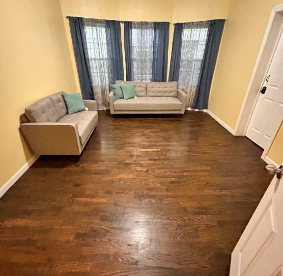 هاستل Willoughby Stay