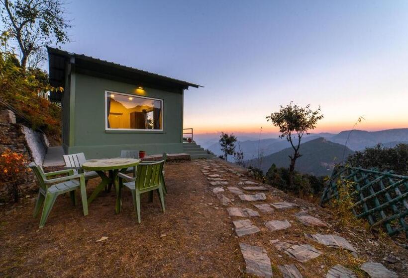 הוסטל Zostel Plus Nainital