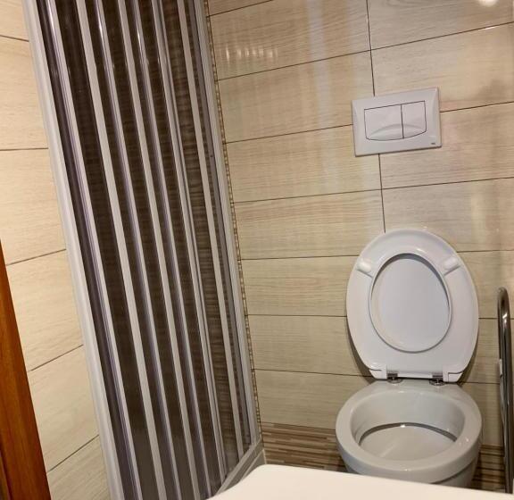 تختخواب و صبحانه Appartamento Madame