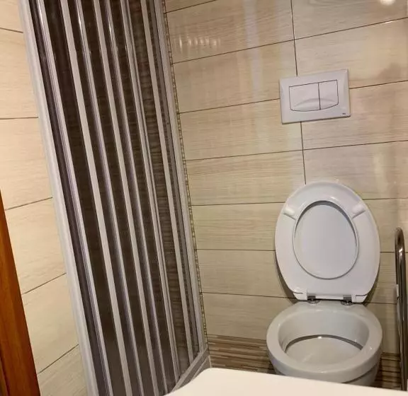 تختخواب و صبحانه Appartamento Madame