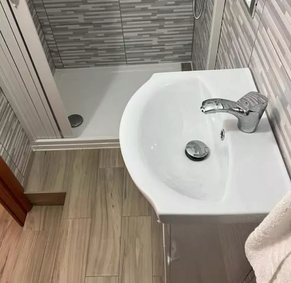 تختخواب و صبحانه Appartamento Madame