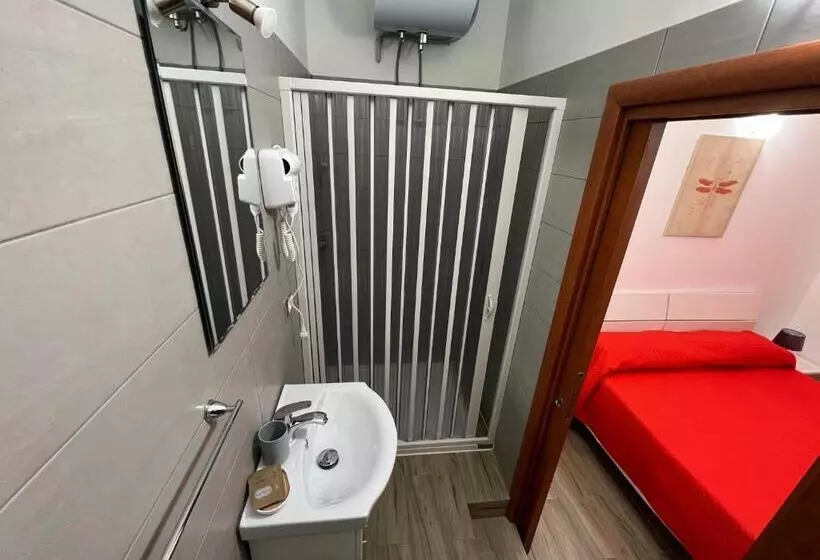 تختخواب و صبحانه Appartamento Madame