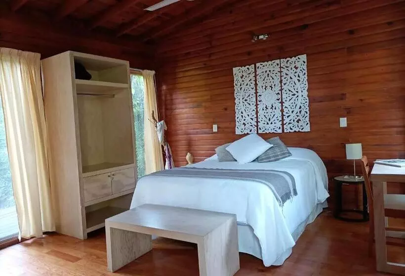 Aamiaismajoitus (B&B) Canto De Aves