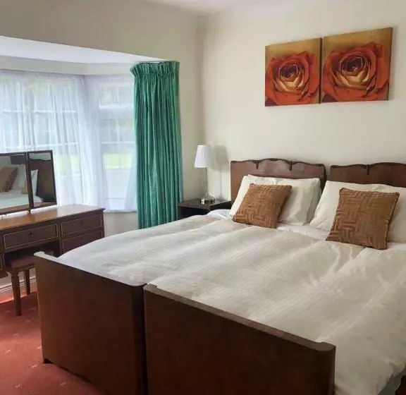 Fairways B&b