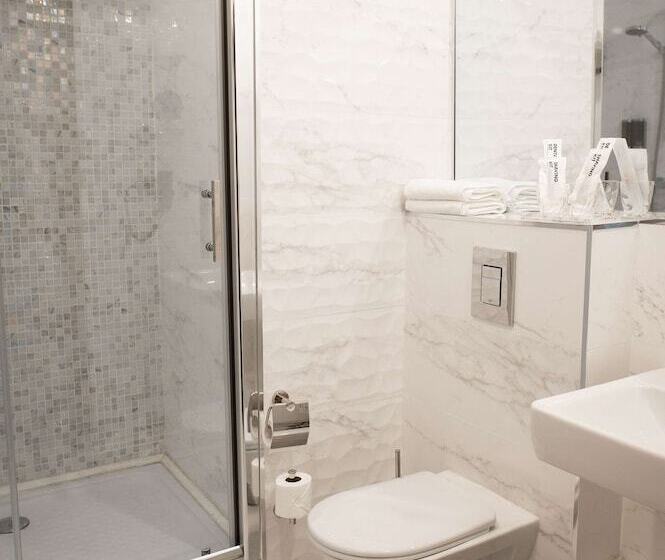 هتل Best Western Plus Oskemen