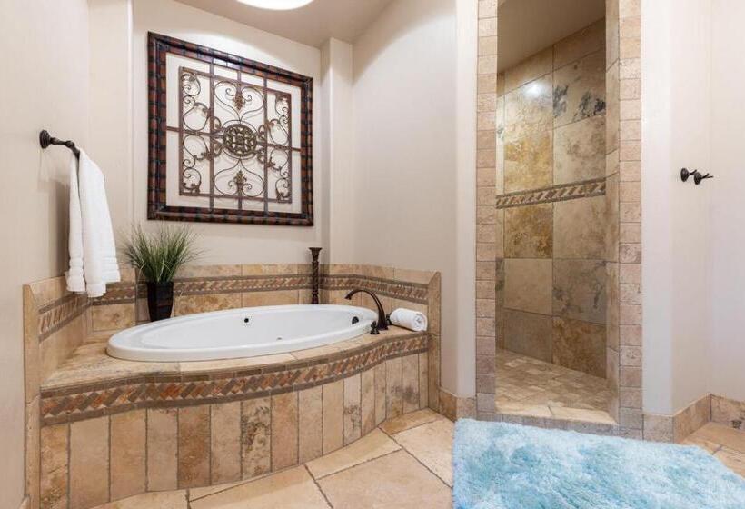 ホテル D5 Coral Springs Poolside Ground Floor 3 Bedroom Hillside View