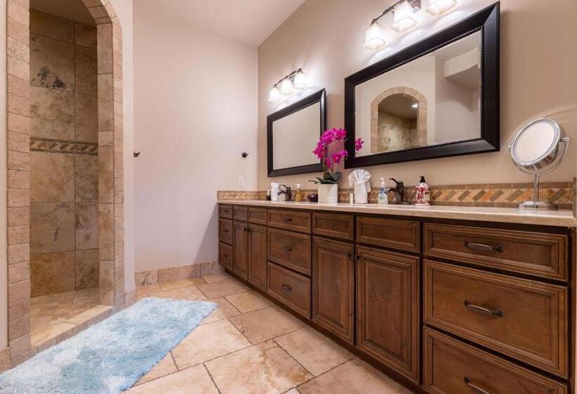 ホテル D5 Coral Springs Poolside Ground Floor 3 Bedroom Hillside View