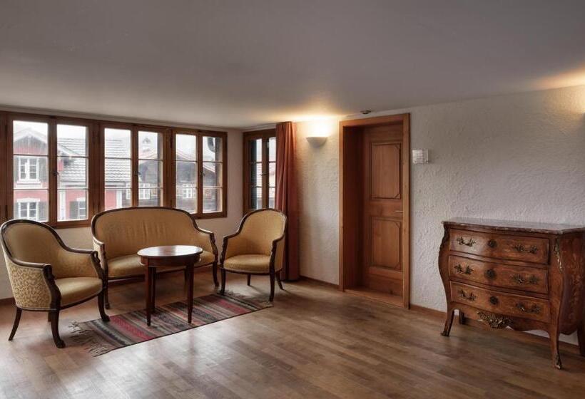 בית מלון כפרי Farbhaus By Kreuz Sachseln