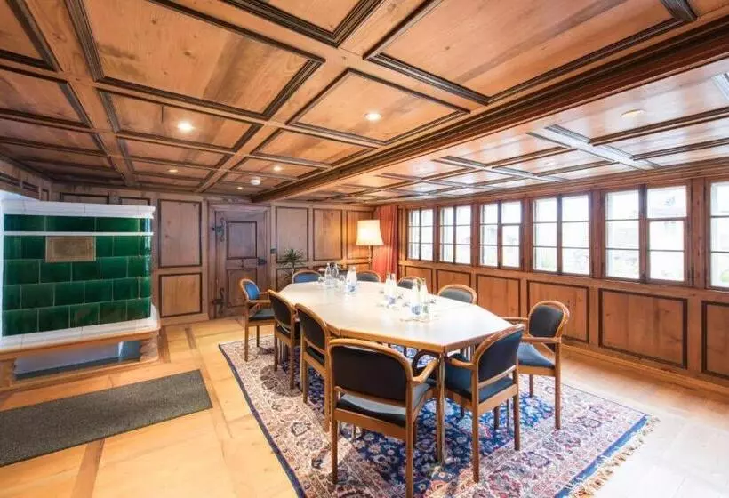 ホテル Farbhaus By Kreuz Sachseln