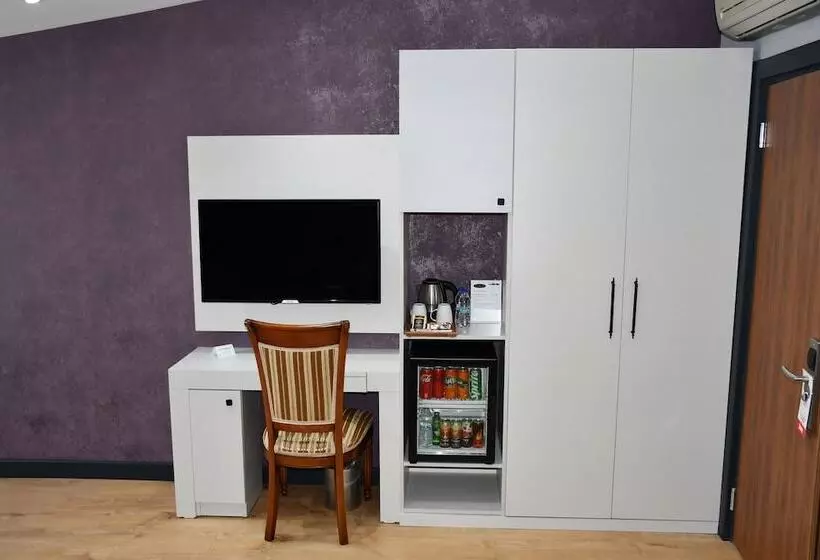 ホテル Hmz Luxury