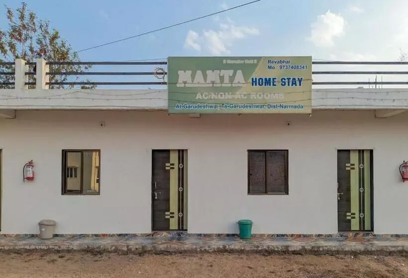 ホテル Mamta Homestay