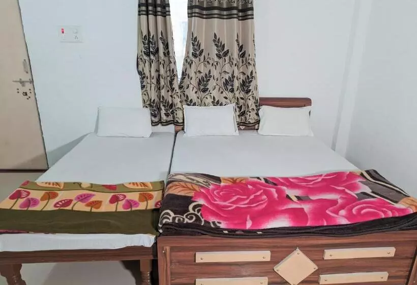 ホテル Mamta Homestay