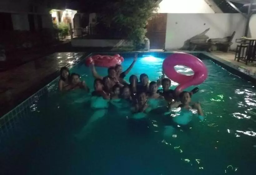 Hotelli Paifamilyresort