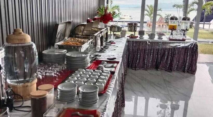 בית מלון כפרי Purnama Balige