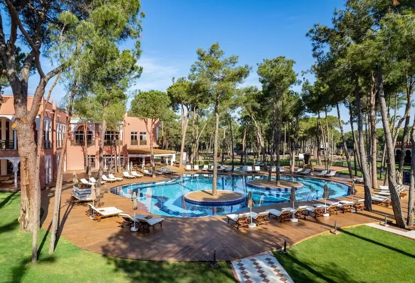 ホテル Rixos Park Belek, The Land of Legends Access