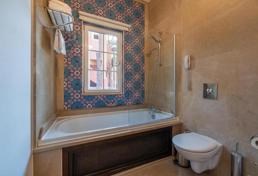 فندق Rixos Park Belek, The Land of Legends Access