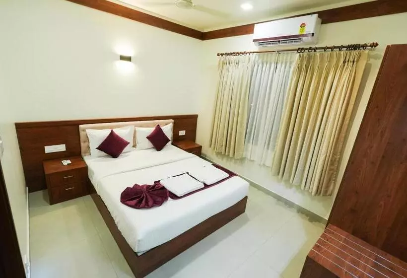 Hotelli Royalton Residency