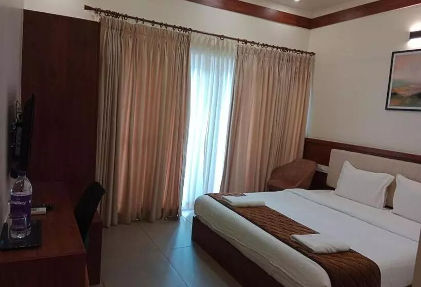 Hotelli Royalton Residency