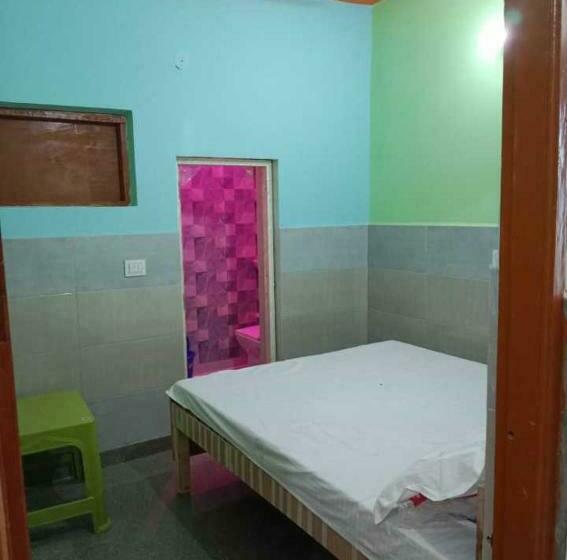 בית מלון כפרי Spot On 80628g Tanwer Oyo