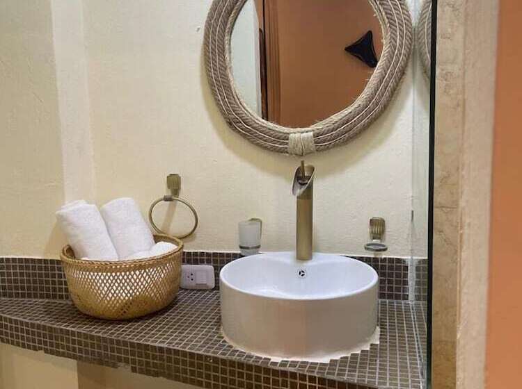 هتل Studio 27 Colonial, Centro Histórico