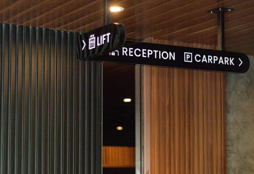 Hotel The Bagan Suite