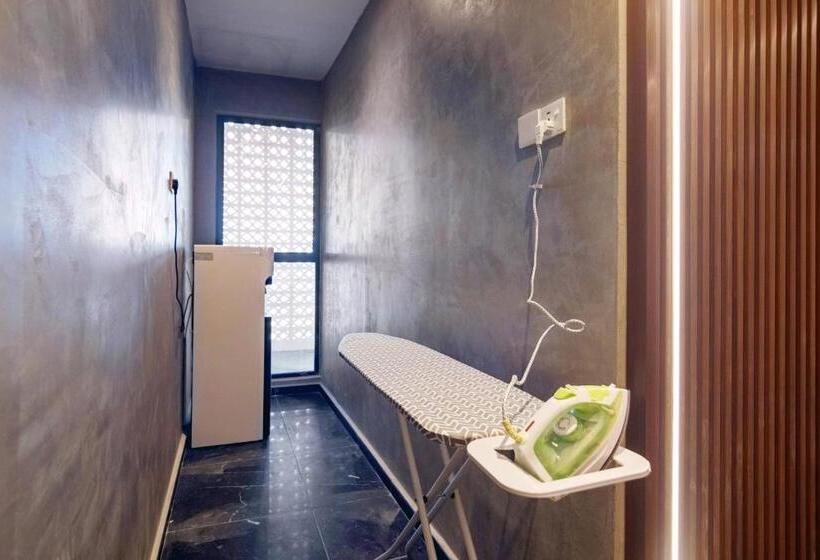 Hotel The Bagan Suite