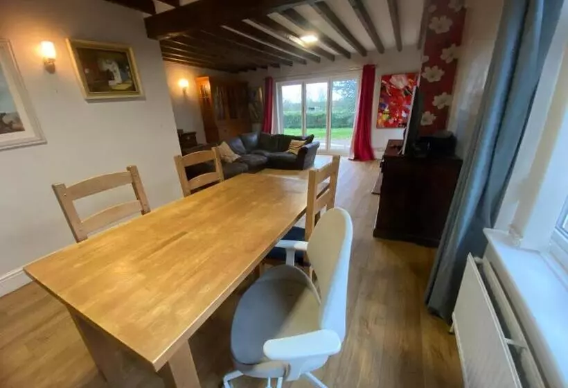 Hotelli Wellbet Farm