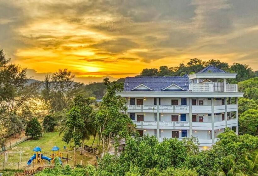 Long Sands Port Dickson