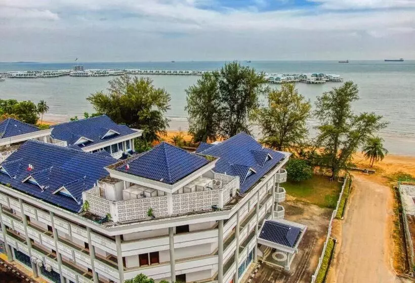 Long Sands Port Dickson