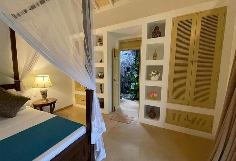 بنسيون Claire Villa By Younger Villas & Resorts