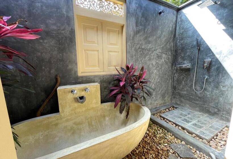 بنسيون Claire Villa By Younger Villas & Resorts