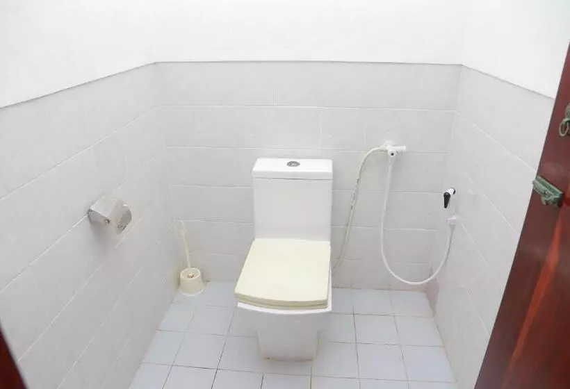 Majatalo Sunil Lanka