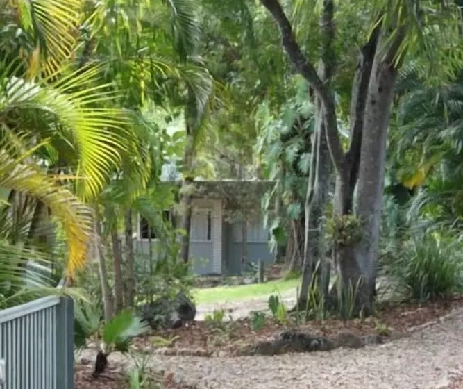 هاستل Nomads Noosa