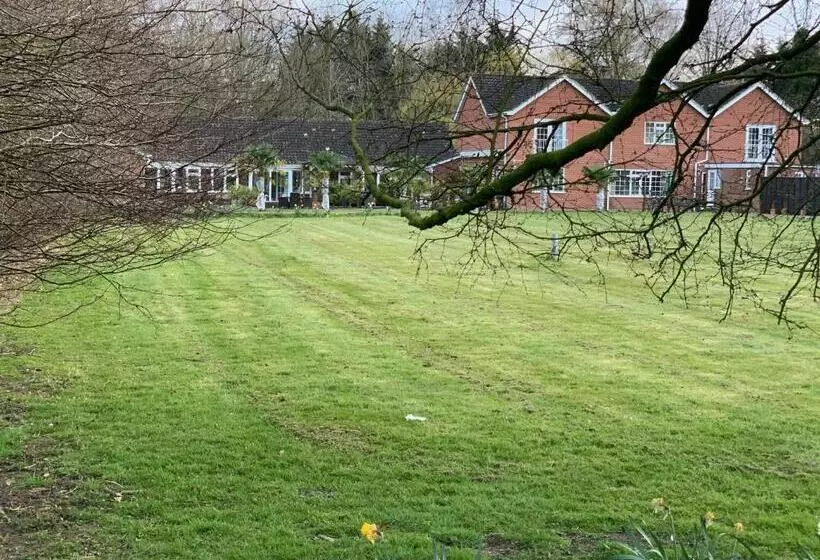 Bed and Breakfast Aldercarr Hall