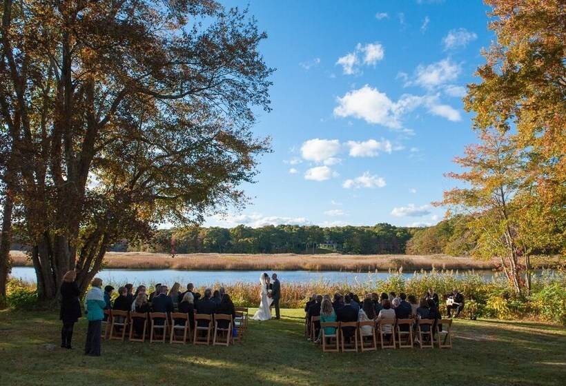 مبيت وإفطار Bee And Thistle Inn