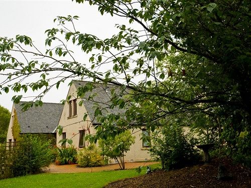 مبيت وإفطار Arden Country House