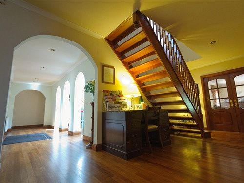 مبيت وإفطار Arden Country House